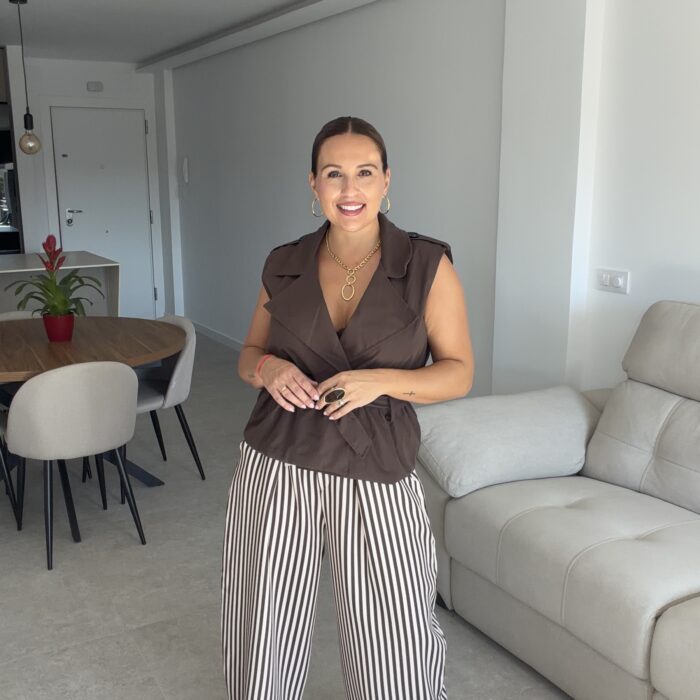 PANTALON ANCHO RAYA + CINTURON
